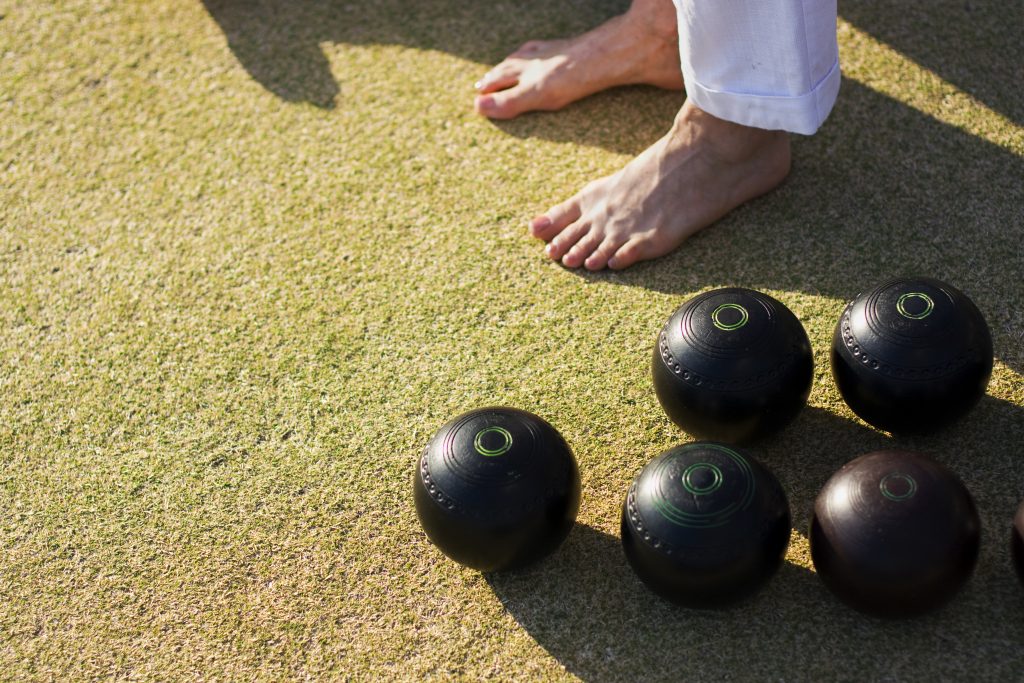 Bowls barefoot style